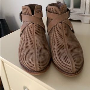 Vince Camuto Booties